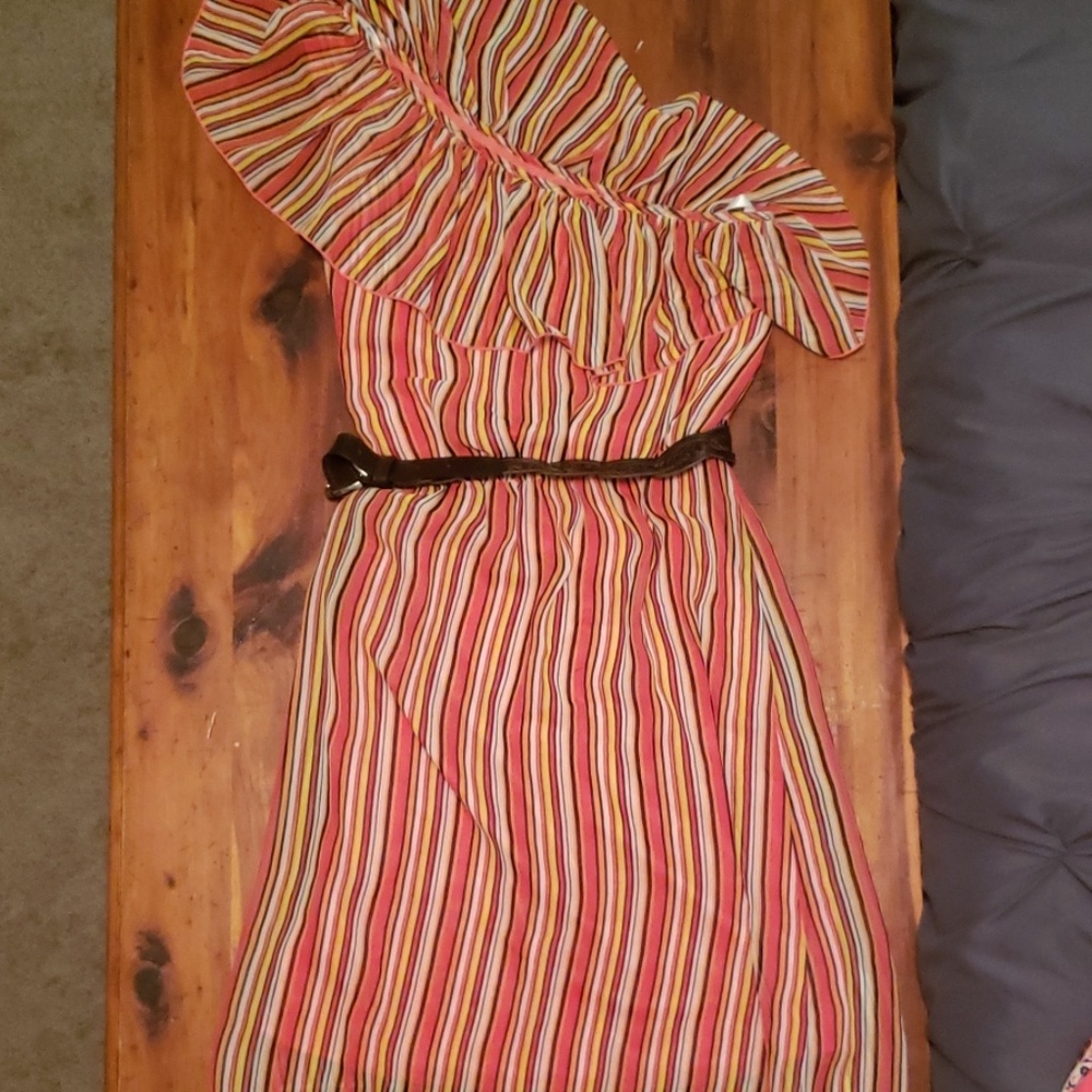 One shoulder dress